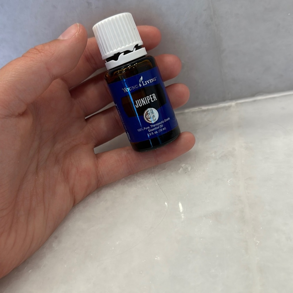 Young Living Juniper 0.5 fl Oz